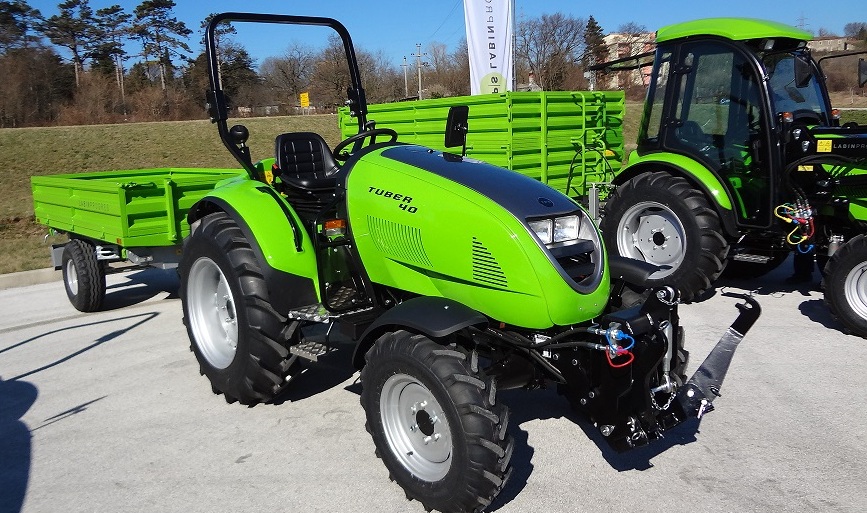 Cum sa alegeti un tractor potrivit pentru ferma dumneavoastra